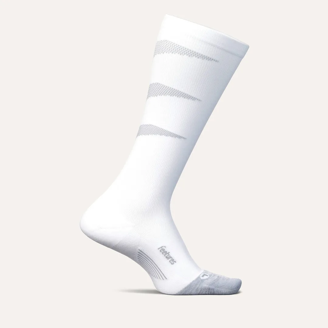 Feetures Graduated Compression Light Cushion Knee Socks