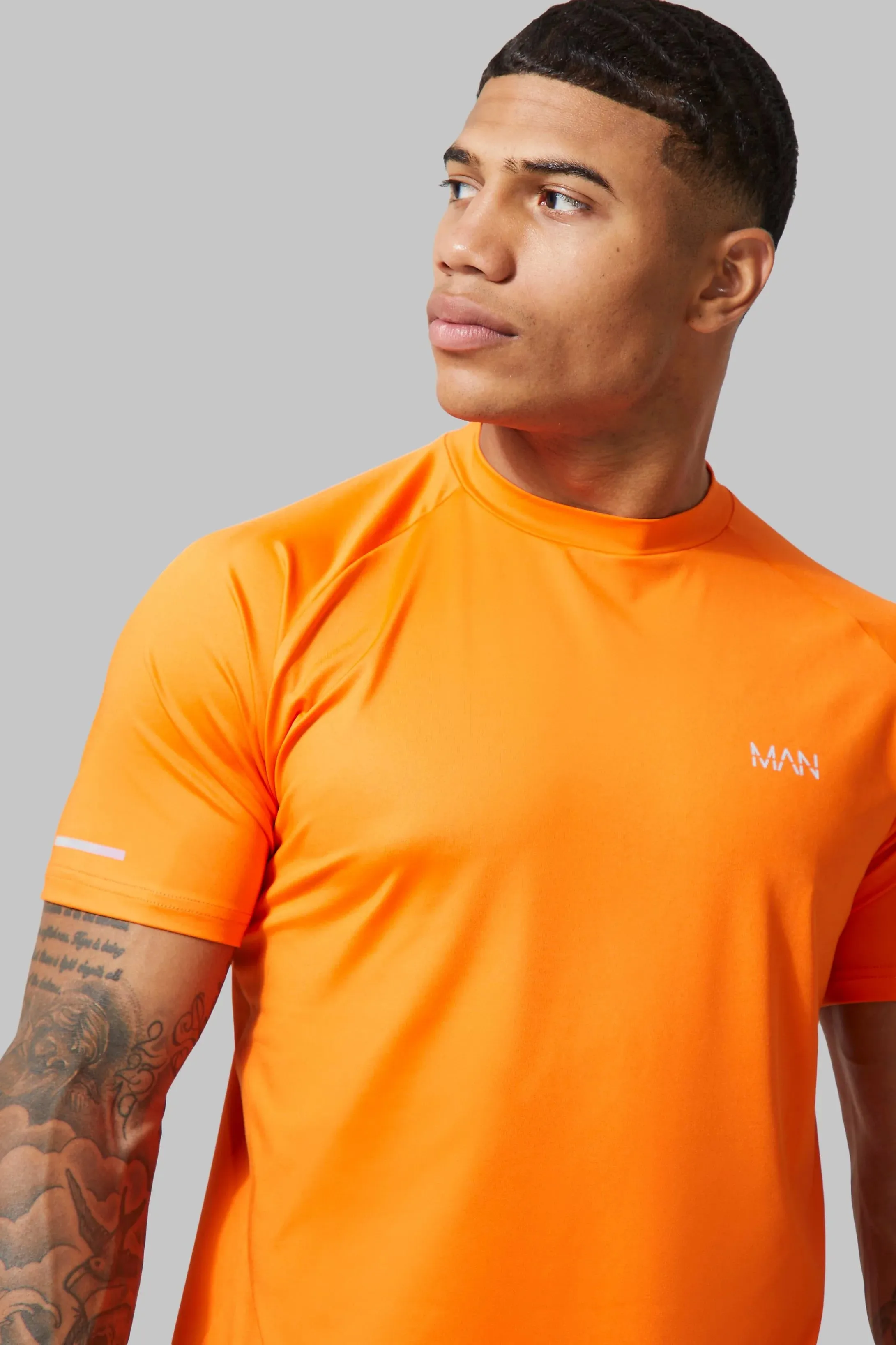 MAN ACTIVE GYM RAGLAN T-SHIRT - ORANGE