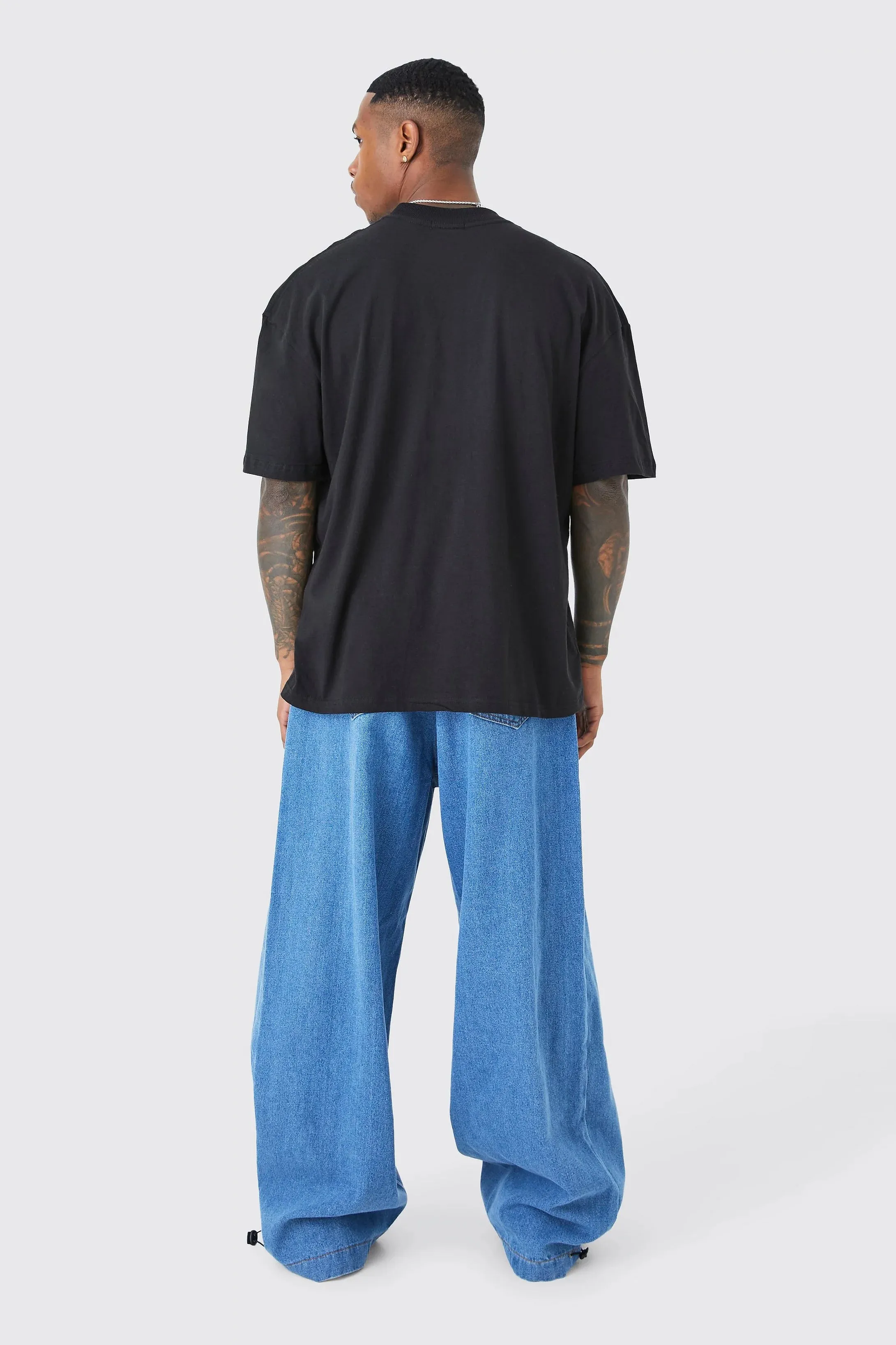OVERSIZED OFCL CAR GRAPHIC T-SHIRT