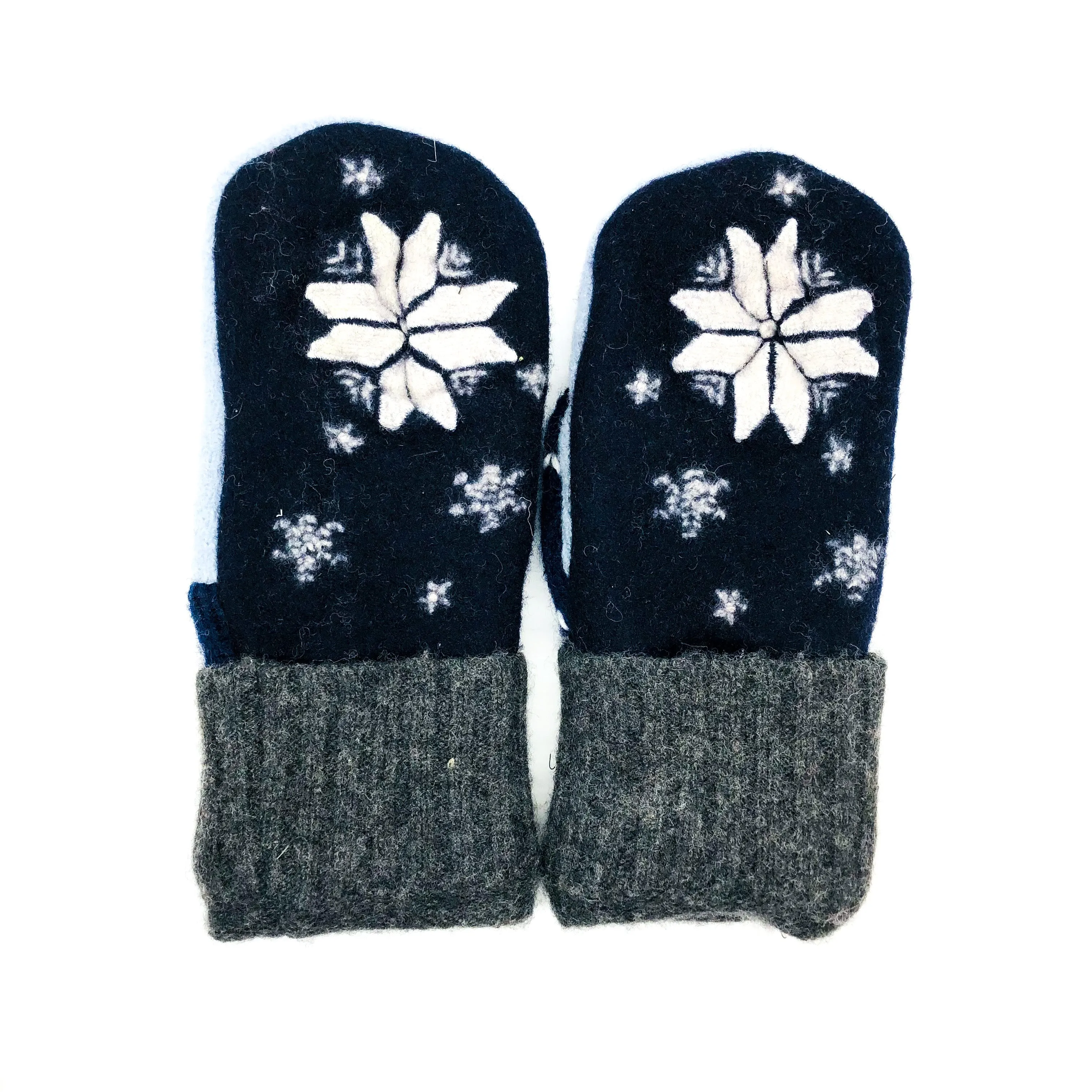 Womens Mittens | Winter Wonderland